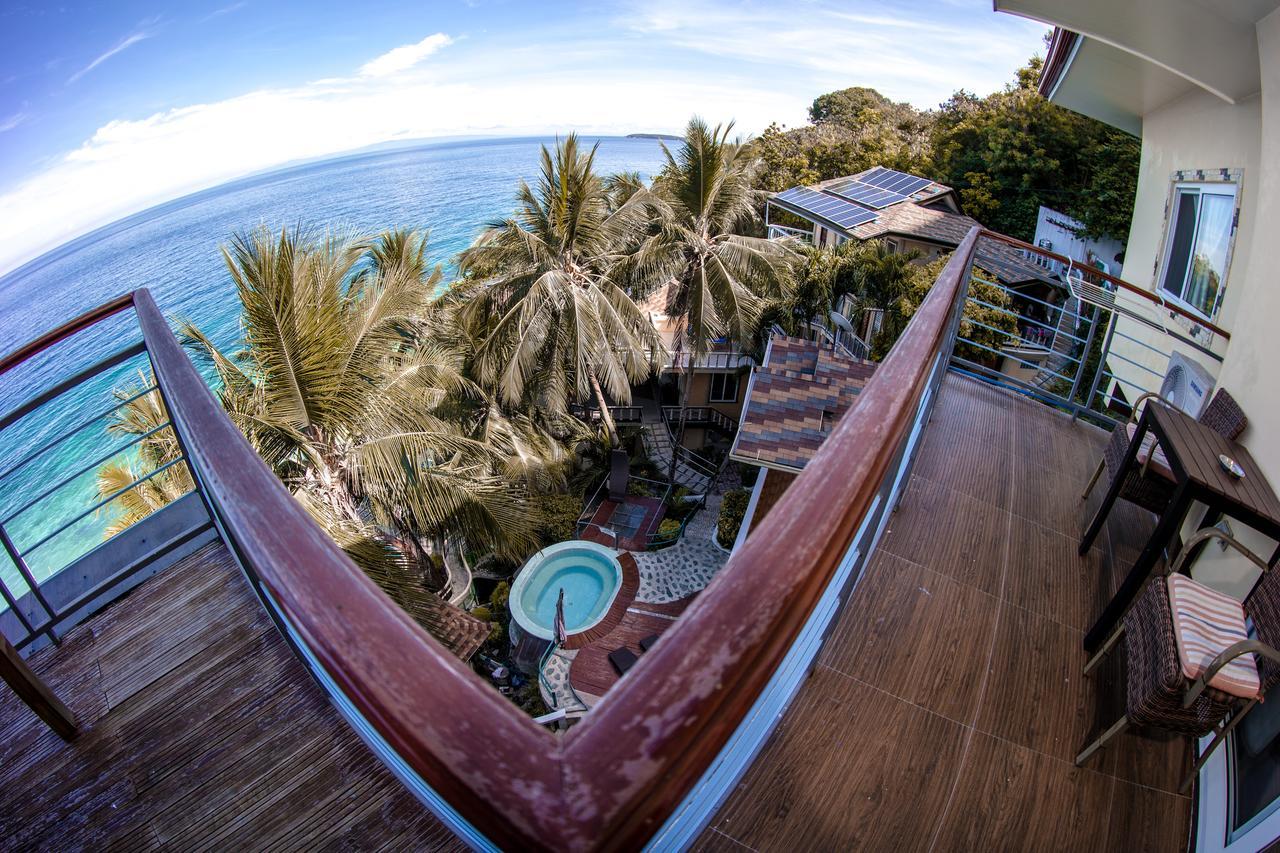 Oslob Seafari Resort Exterior photo
