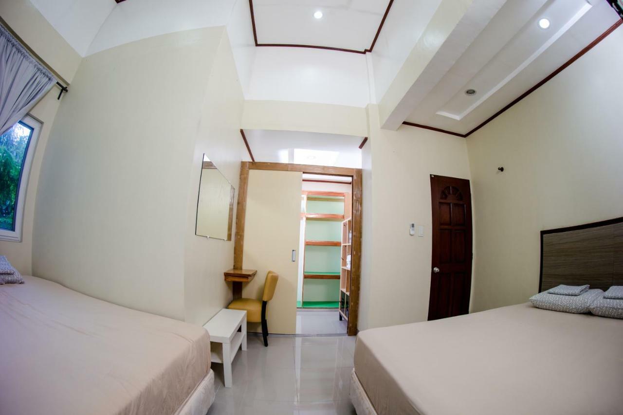 Oslob Seafari Resort Exterior photo